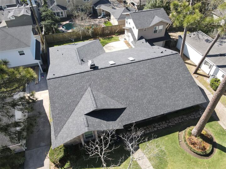 Property Photo: 13511 Queensbury Lane TX 77079