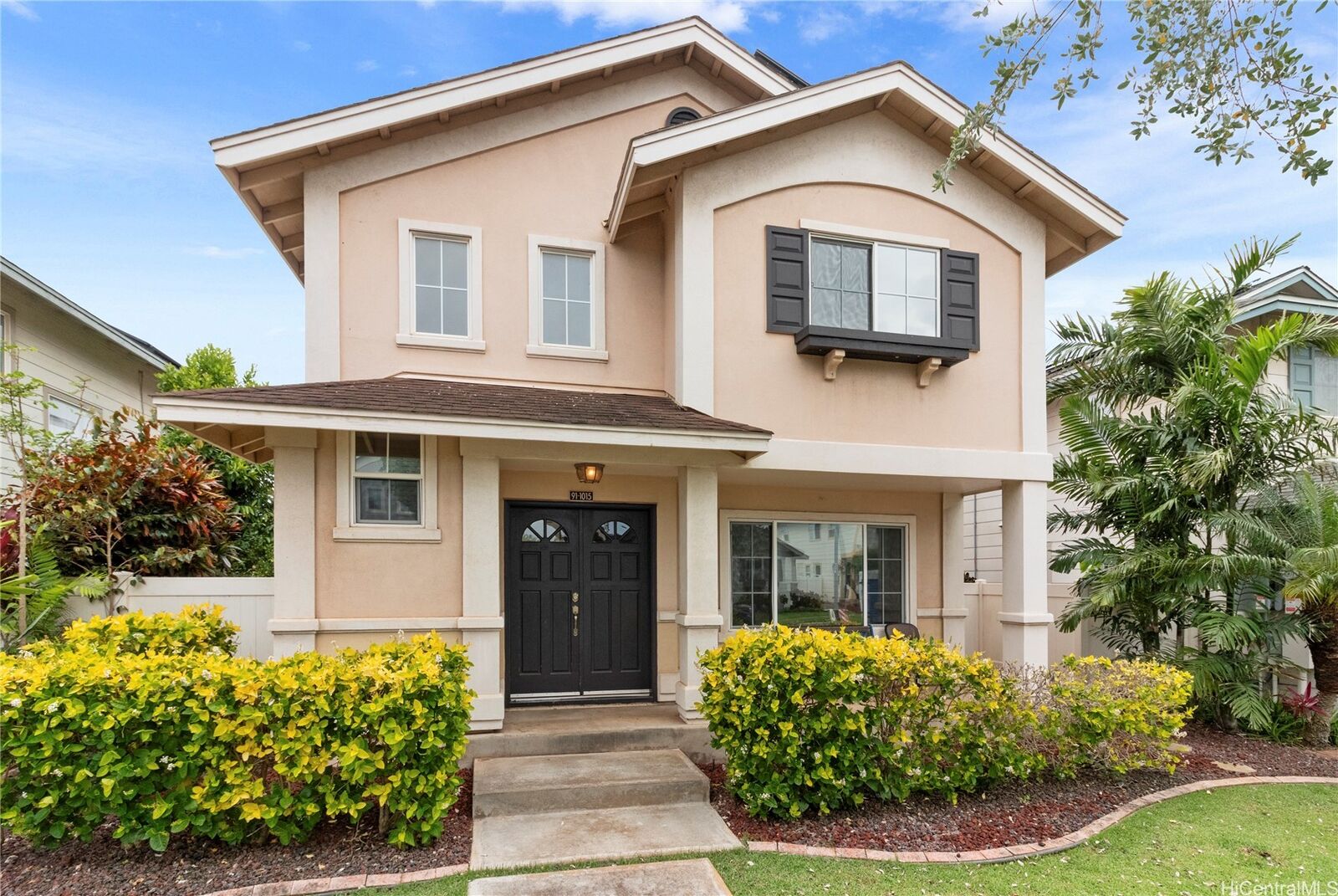 Property Photo: 91-1015 Kaiikuwa Street HI 96706