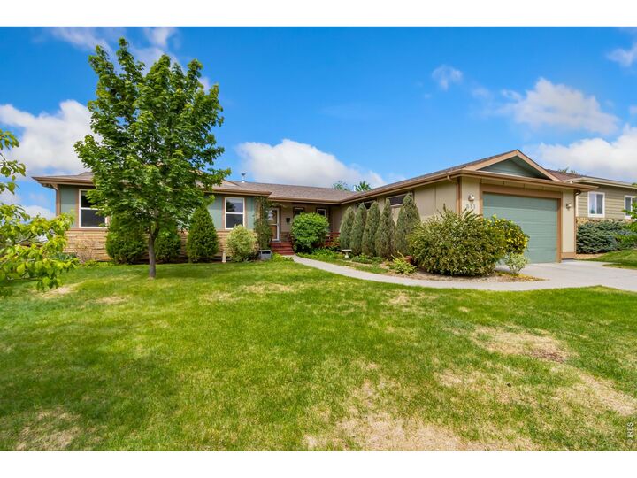 Property Photo:  511 Prairie Clover Way  CO 80550 