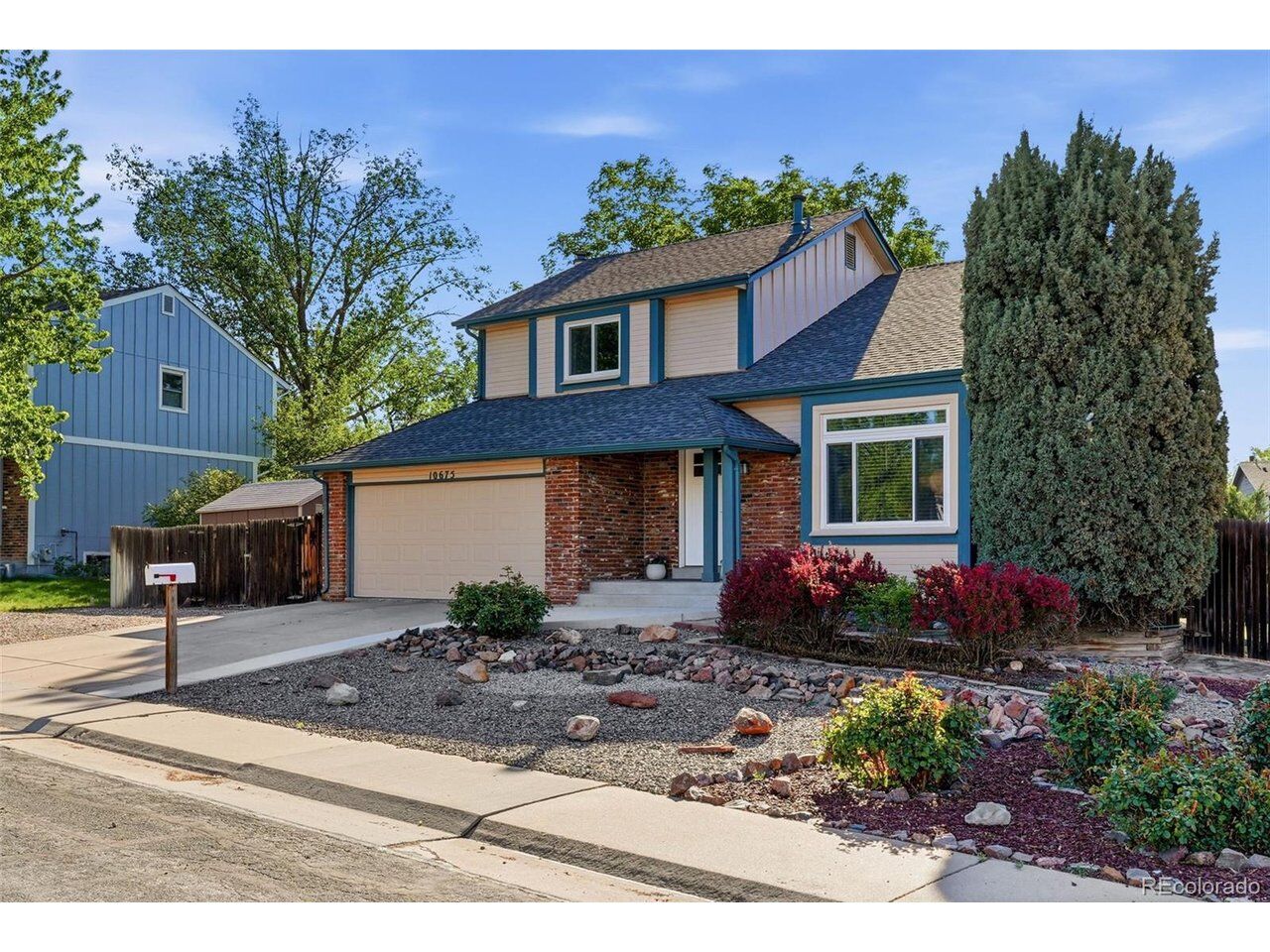 Property Photo:  10675 Hobbit Ln  CO 80031 