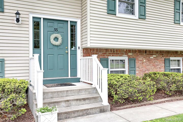 Property Photo:  55 Stonewall Lane  NY 10920 