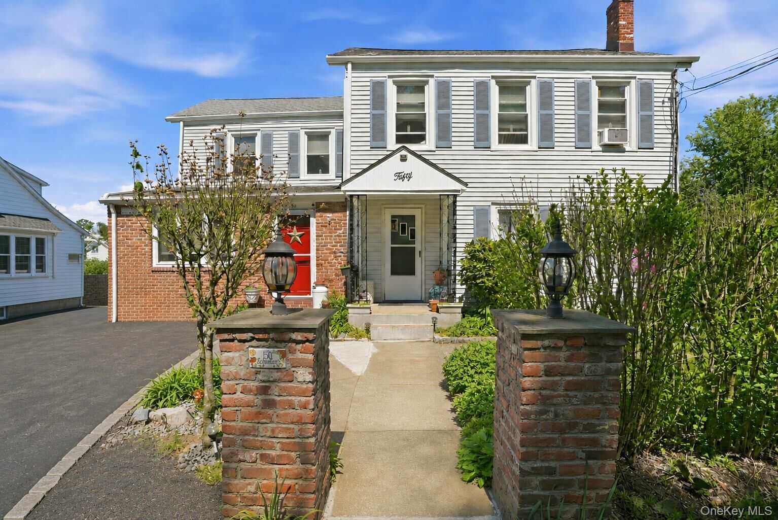 Property Photo:  50 Sunset Road  NY 10548 