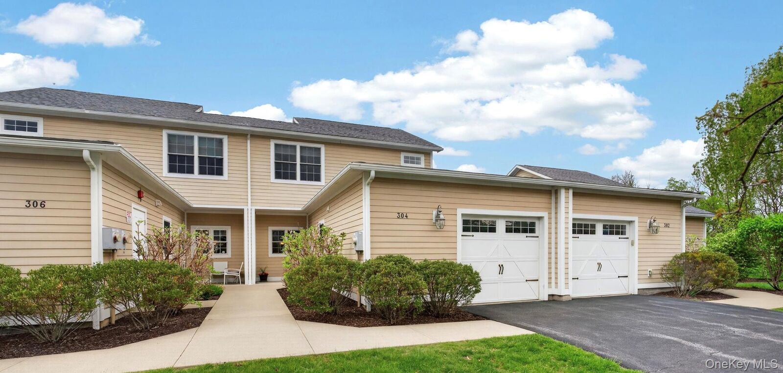 Property Photo: 304 Ivy Trail NY 12572