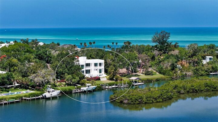 Property Photo:  4317 Midnight Pass Road  FL 34242 