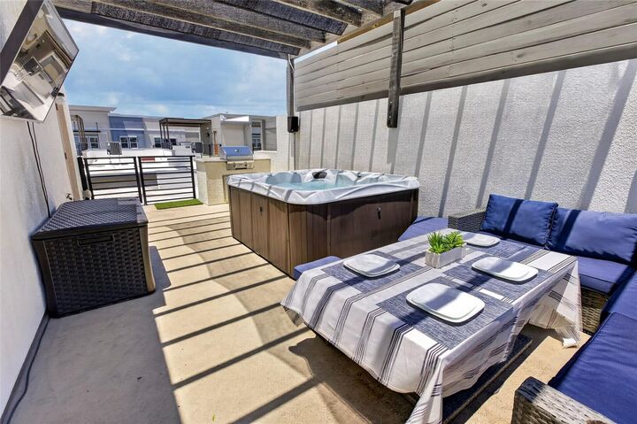 Property Photo: 2511 N Grady Avenue 78 FL 33607