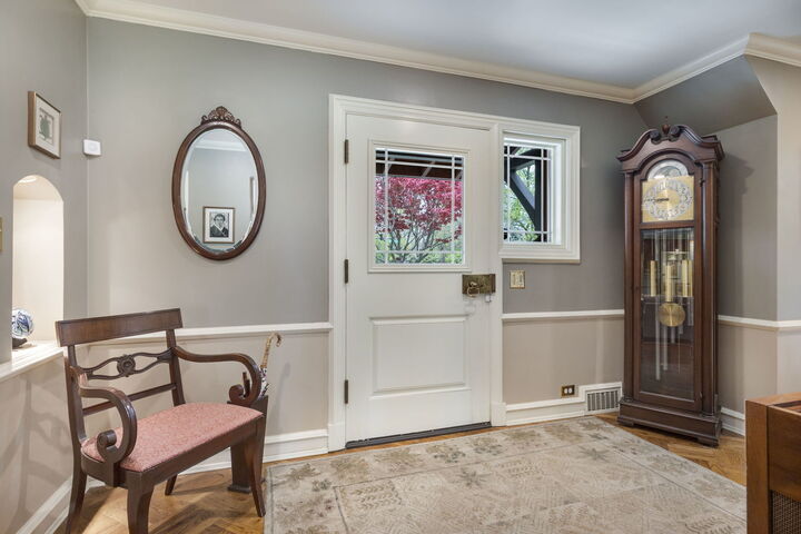Property Photo:  227 Miraflores Avenue  IL 60087 