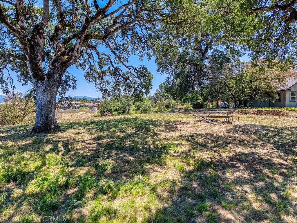 Property Photo:  475 Shannon Lane  CA 95453 