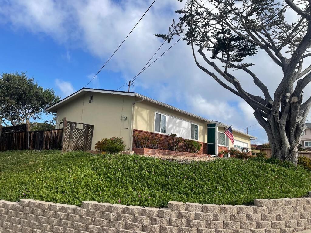 Property Photo:  1153 Mono Court  CA 93955 