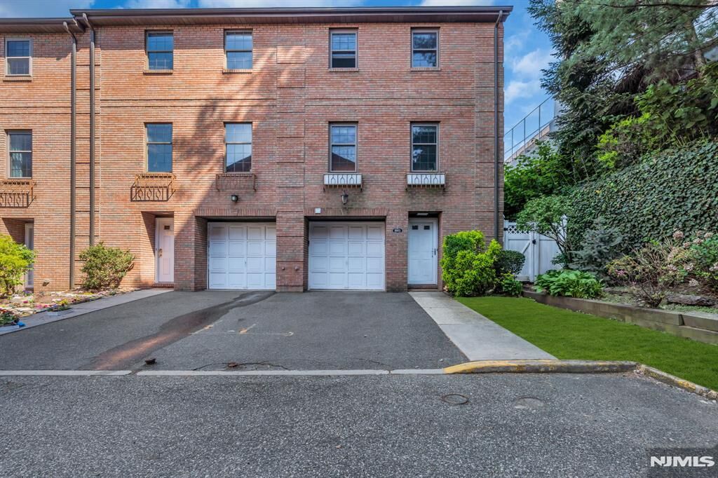 Property Photo: 3661 Meadow Lane NJ 07047