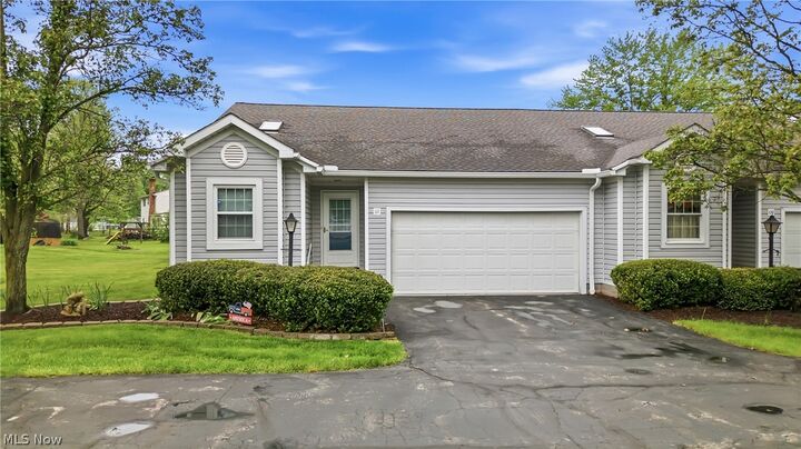 Property Photo:  111 Greenfield Oval NW  OH 44483 