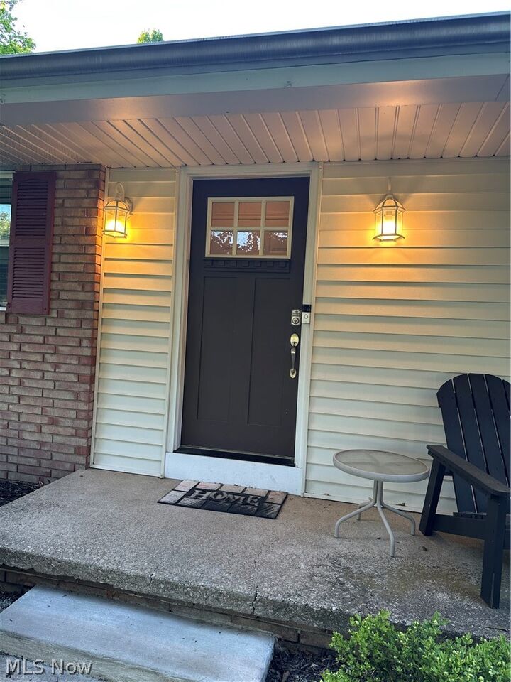 Property Photo:  4381 Magnolia Avenue  OH 44081 