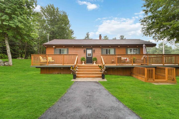 Property Photo:  38 School Street Sandy Point  NS B0T 1W0 