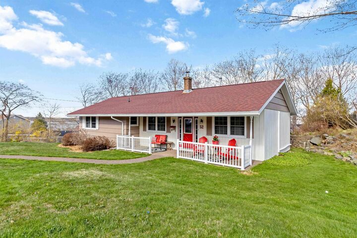 Property Photo:  52 Flamingo Drive  NS B3M 1S9 