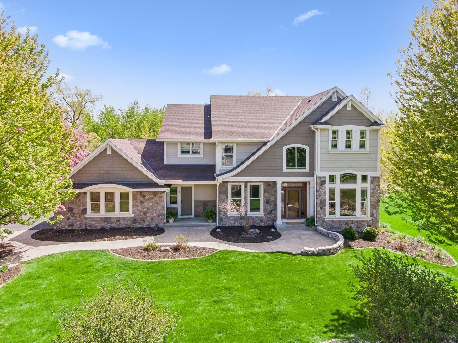 Property Photo: 195 Prairie Creek Road MN 55340
