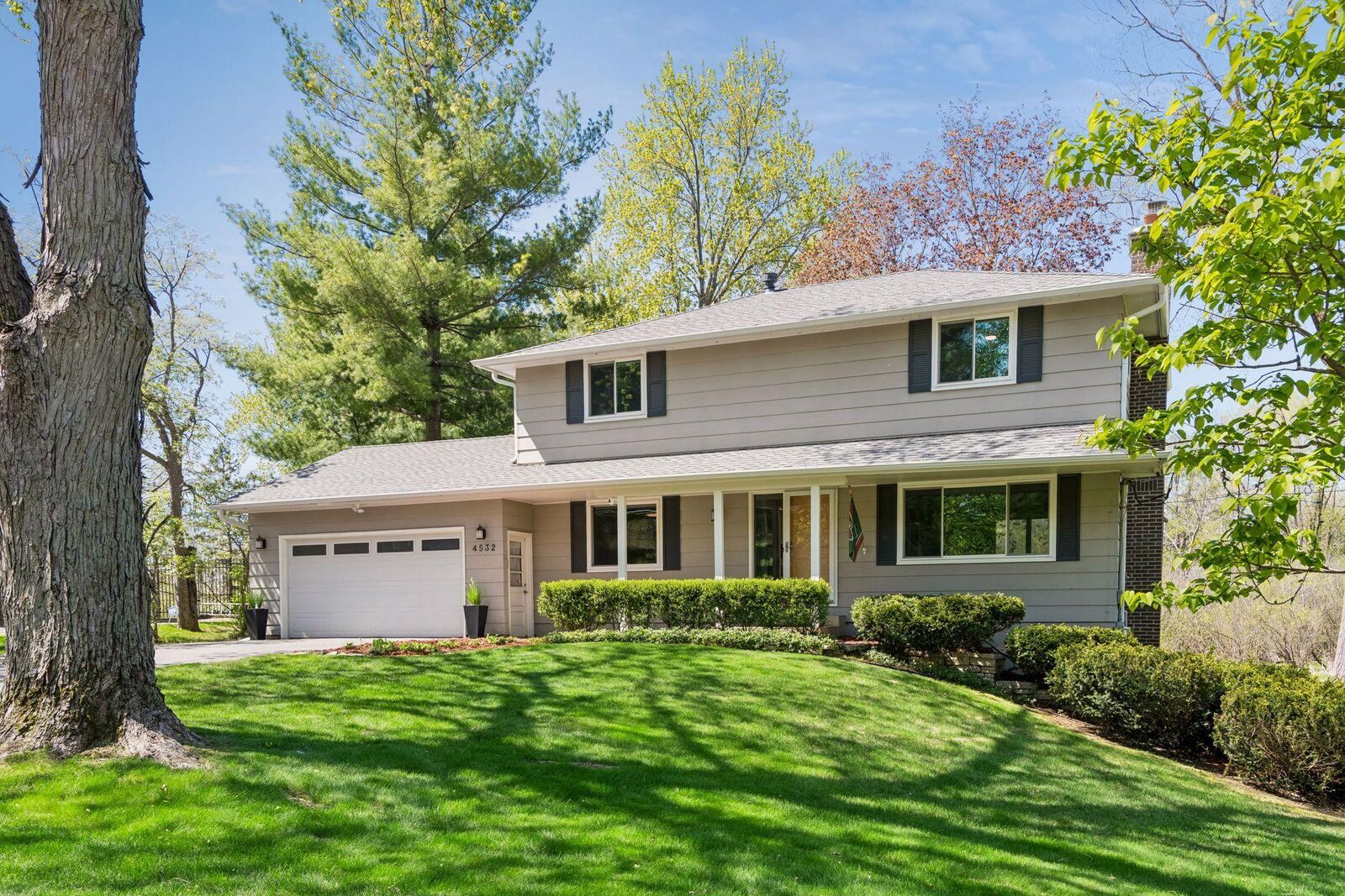 Property Photo: 4532 Marlborough Court MN 55345