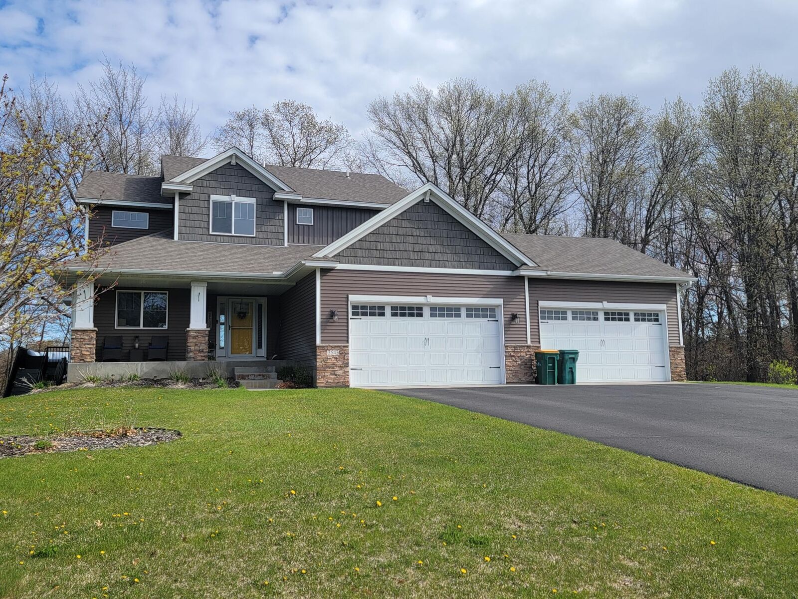 Property Photo:  3543 172nd Lane NE  MN 55304 