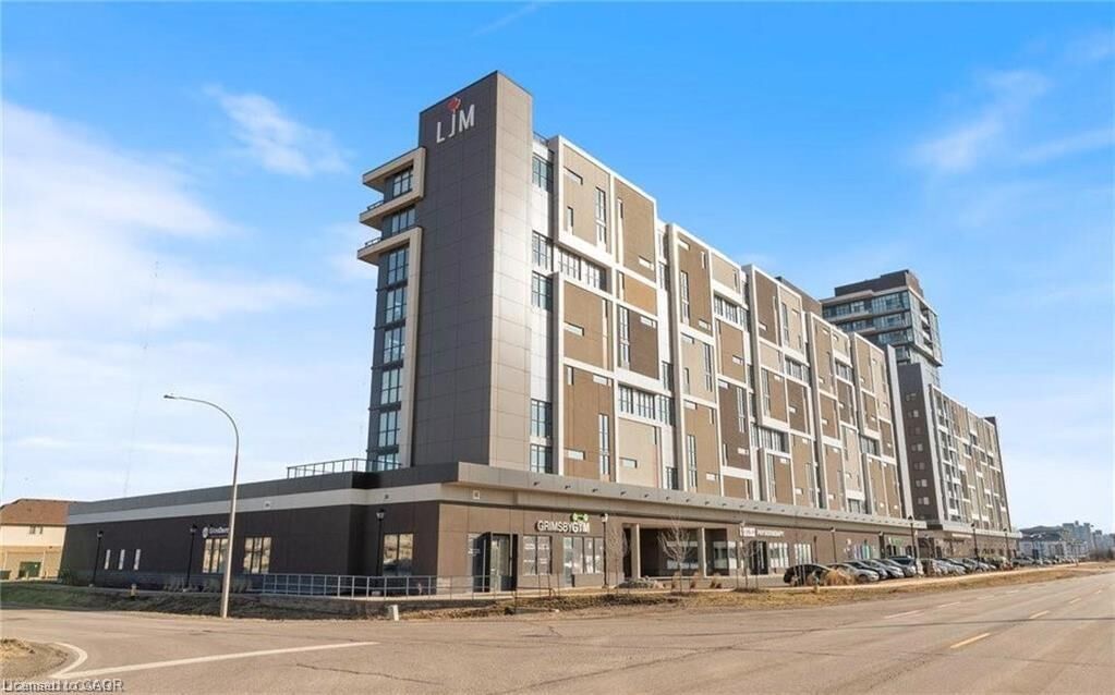Property Photo:  560 North Service Road 605  ON L3M 0G3 