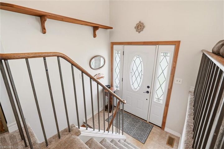 Property Photo:  2349 Middlesmoor Crescent  ON L7P 3X4 