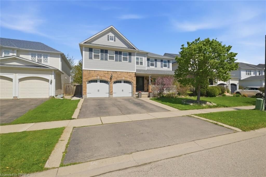Property Photo:  20 Webb Avenue  ON N3T 6S5 