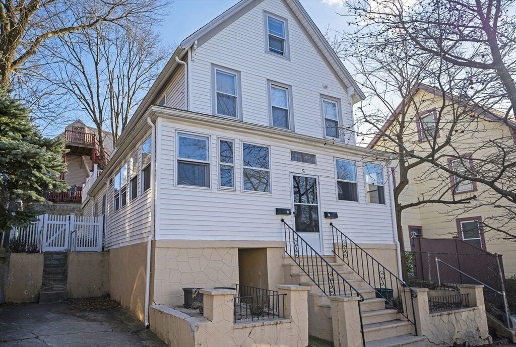 Property Photo:  5 Norwood Ave 2  MA 02145 