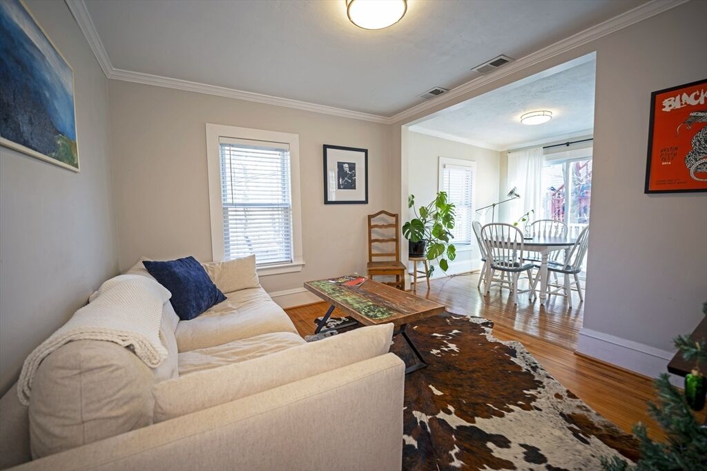 Property Photo:  5 Norwood Ave 2  MA 02145 