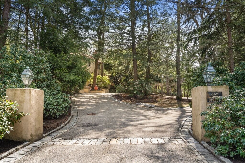 Property Photo:  342 Warren St  MA 02445 
