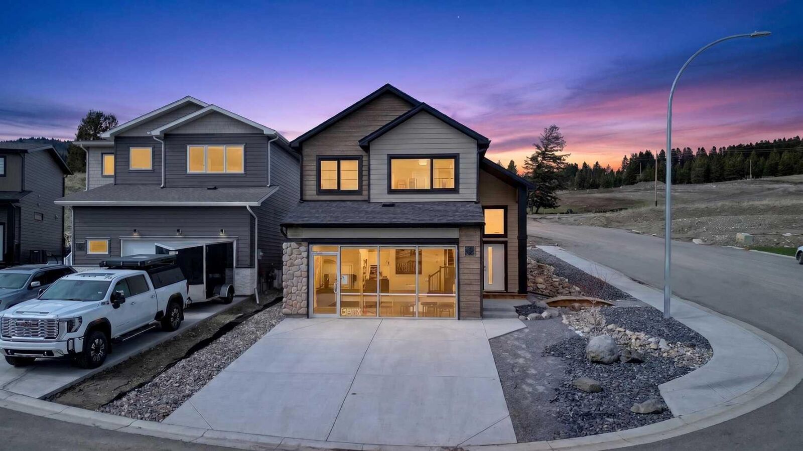 Property Photo:  8619 25 Avenue  AB T0K 0M0 