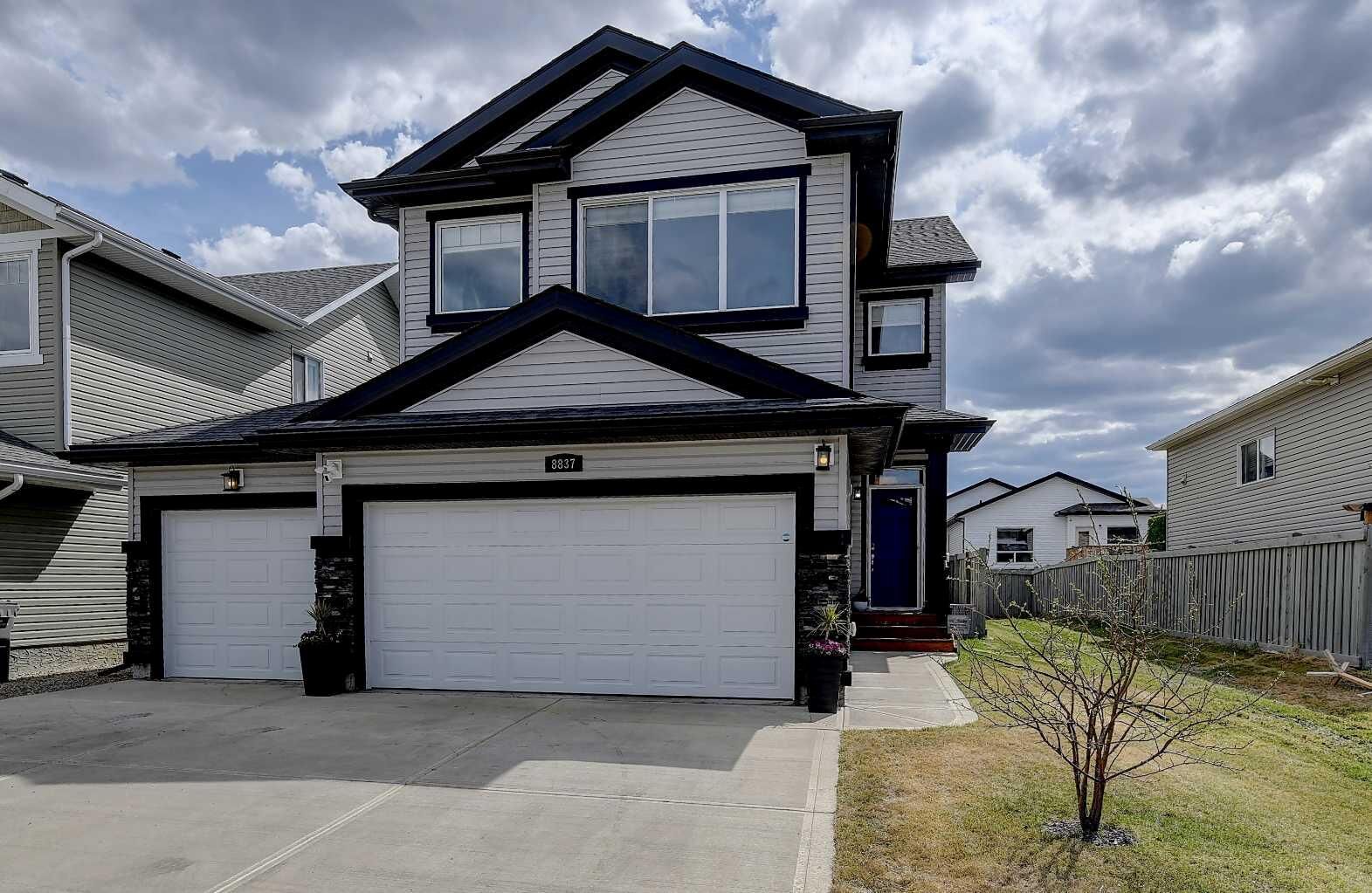 Property Photo:  8837 86A Avenue  AB T8X 0P4 