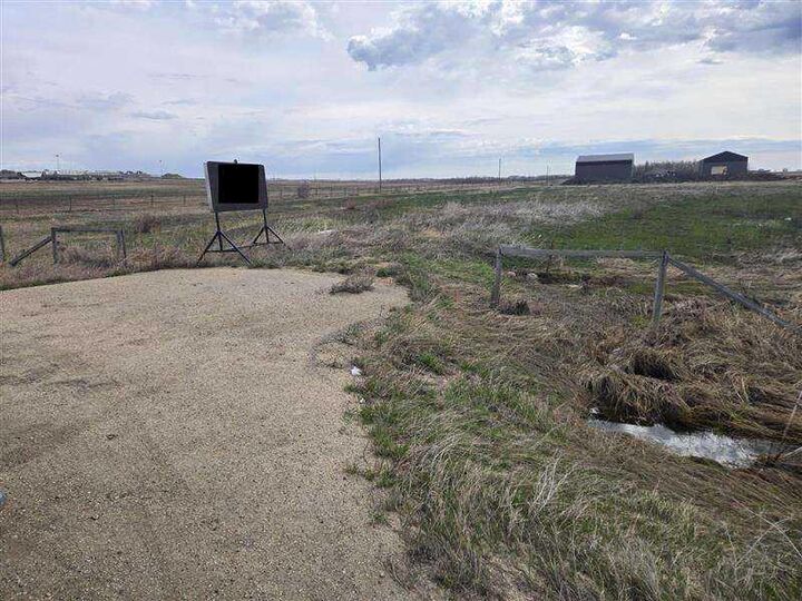 Hwy 43 Range Rd 53 — photo 1