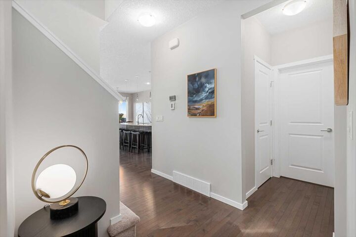Property Photo:  49 Tuscany Ridge Circle NW  AB T3L 0E6 