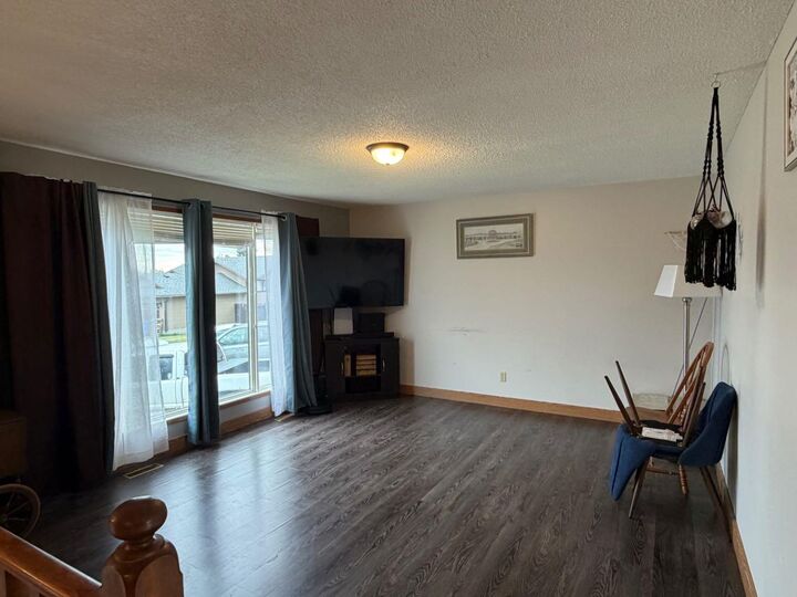 Property Photo: 10624 103 Street AB T0H 1L0