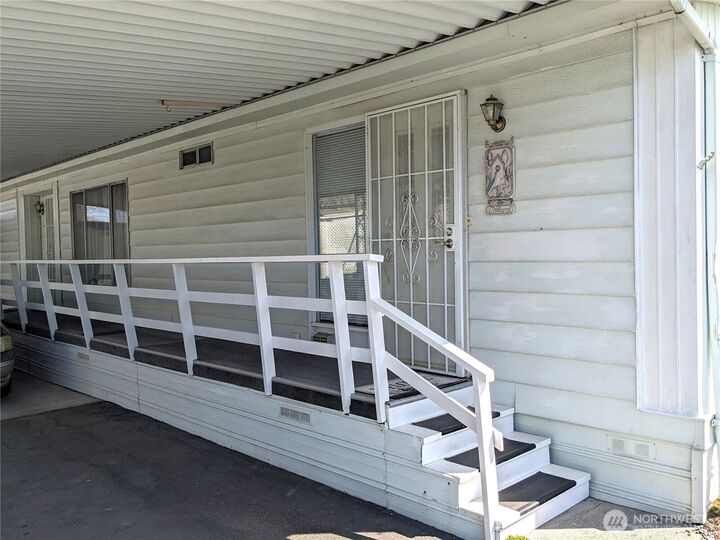 Property Photo:  2725 E Fir Street 50  WA 98273 