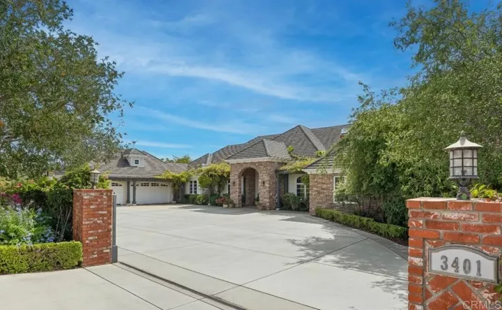 Property Photo:  3401 Adams Run  CA 92024 