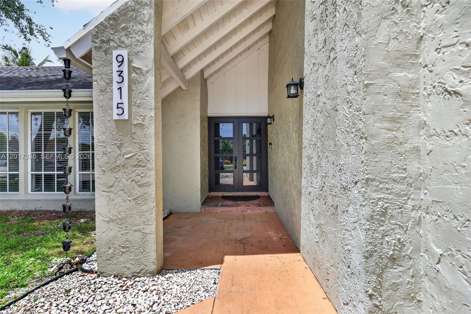 Property Photo:  9315 SW 172nd Ter  FL 33157 