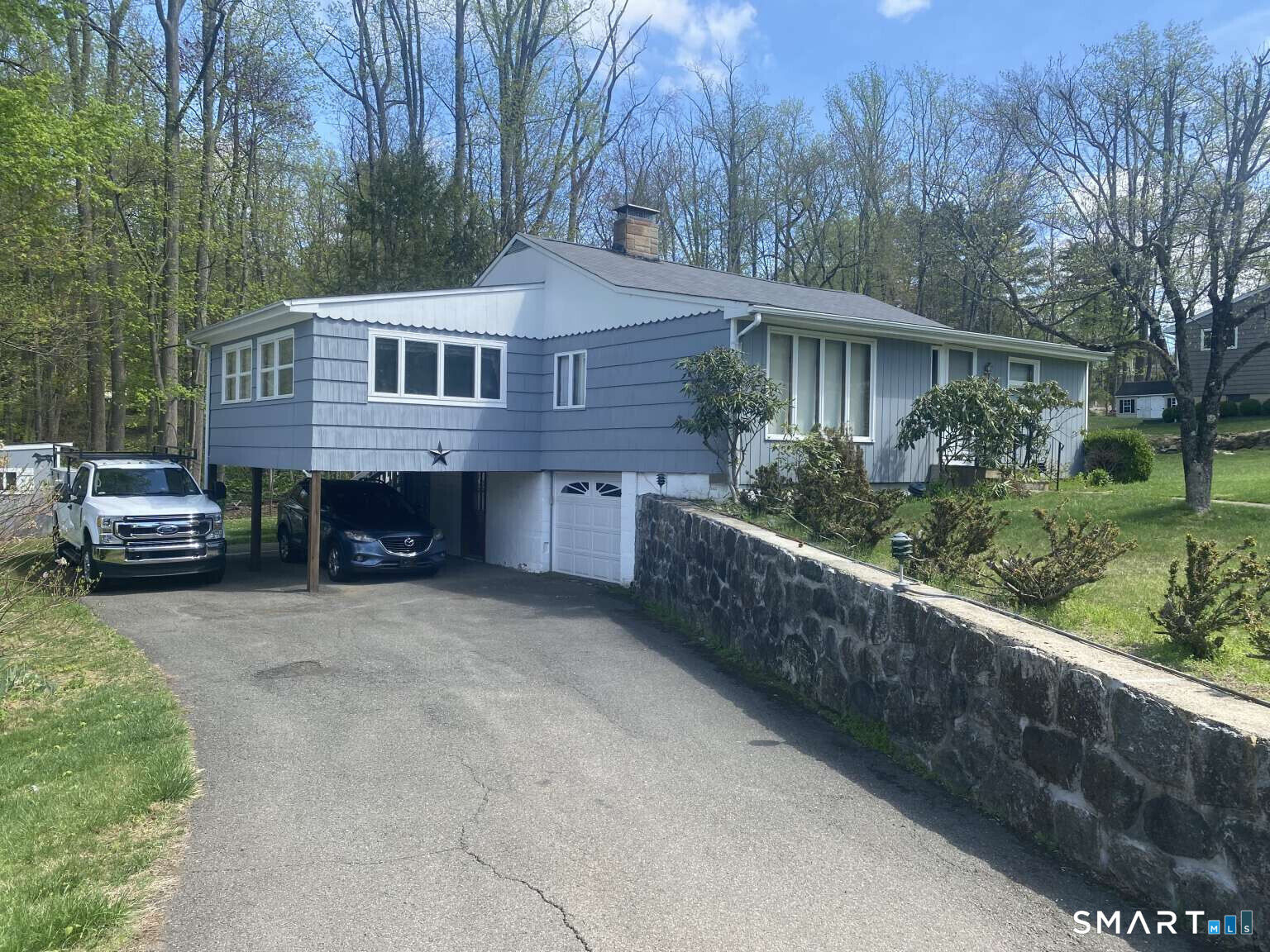 Property Photo:  7 Thaddeus Avenue  CT 06811 