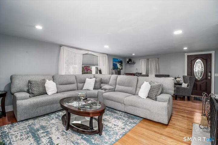 Property Photo:  4 Farrell Road  CT 06470 