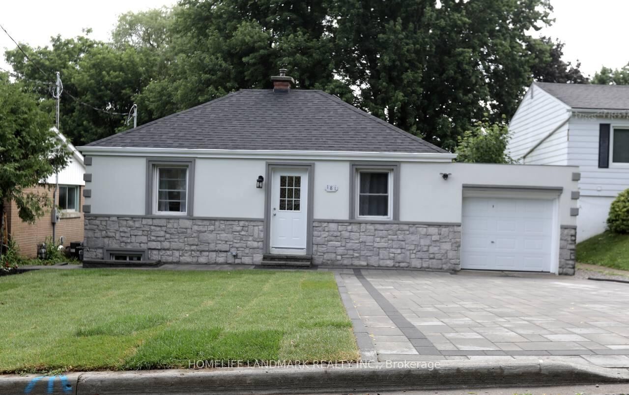 Property Photo: 181 Newton Street E ON L3Y 3K6