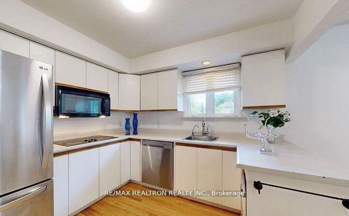 Property Photo: 20201 Yonge Street ON L9N 1B1