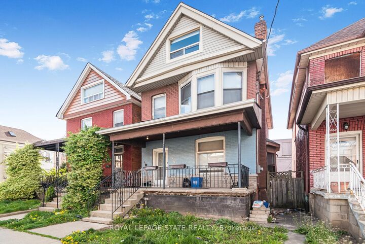 Property Photo: 39 Arthur Avenue N ON L8L 6C7