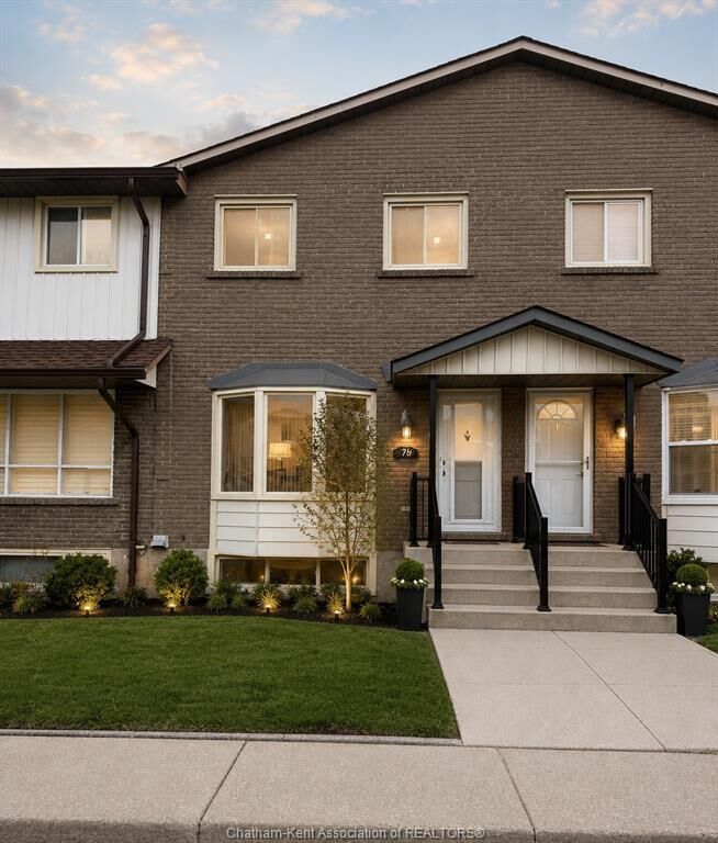 241 Limeridge Road West 2 — photo 1