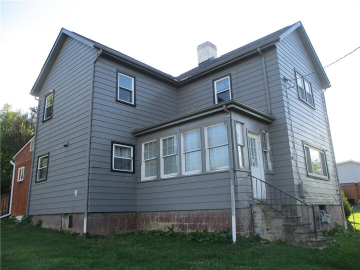 Property Photo: 293 Hillcrest Dr PA 15419
