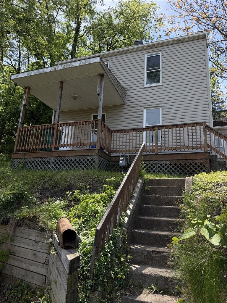 Property Photo:  66 Transvaal Ave  PA 15212 