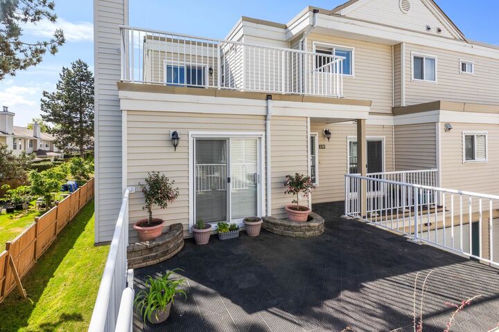 Property Photo:  10077 156 Street 158  BC V3R 4L6 