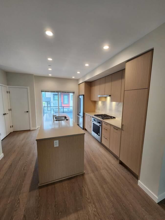 Property Photo:  19451 Sutton Avenue 162  BC V3Y 0G6 