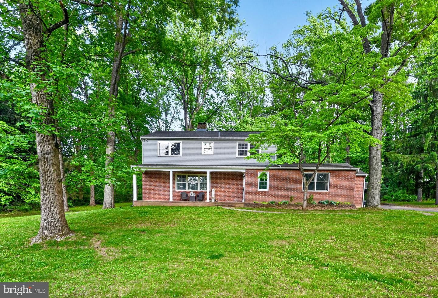 Property Photo:  2222 Oak Terrace  PA 19446 