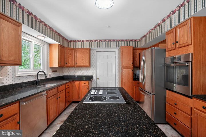 Property Photo:  210 Gypsie Lane  PA 19380 