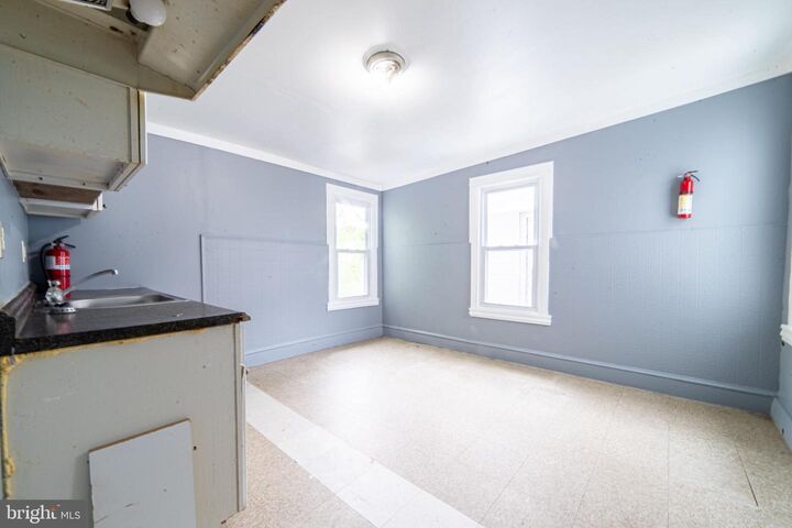 Property Photo:  351 N Laurel Street B  NJ 08302 