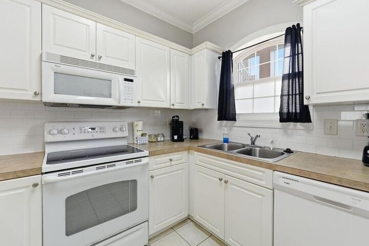 Property Photo:  4803 Bovardia Pl. 203  SC 29577 