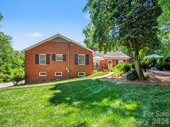 Property Photo:  441 Claymont Street SE  NC 28025 