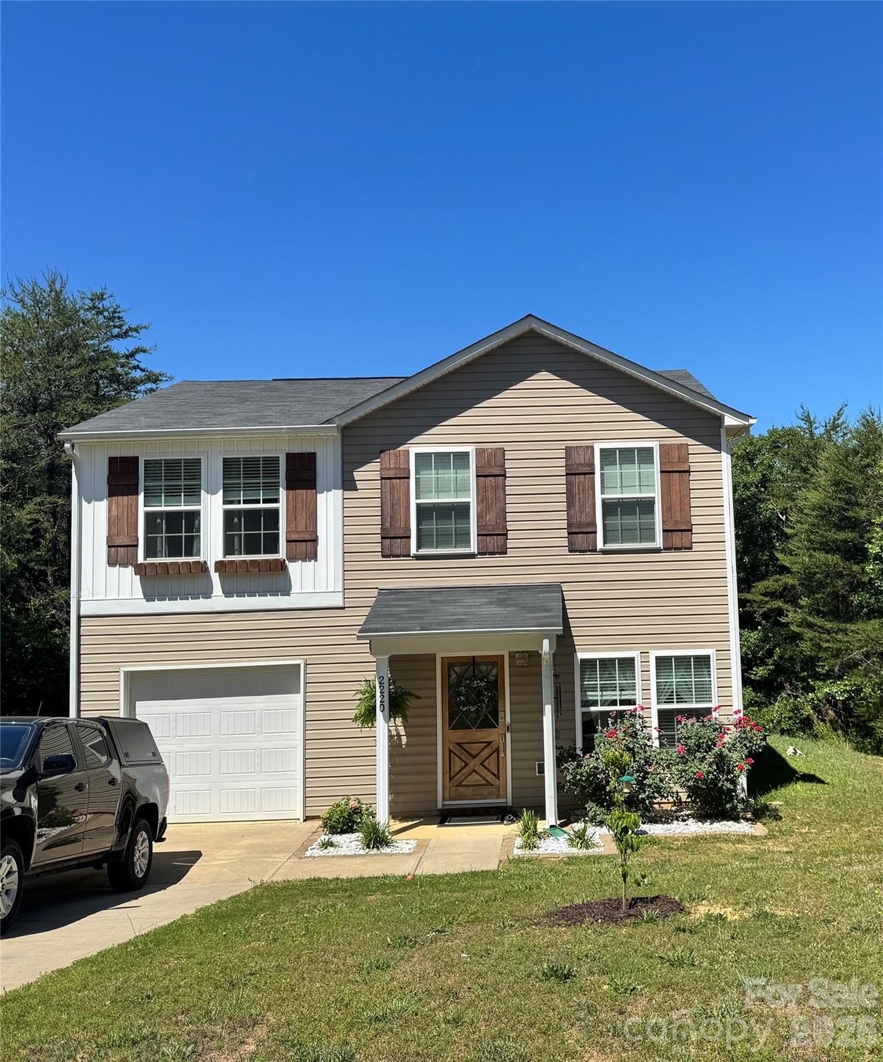 Property Photo:  2220 Pinnacle View Drive  NC 28086 